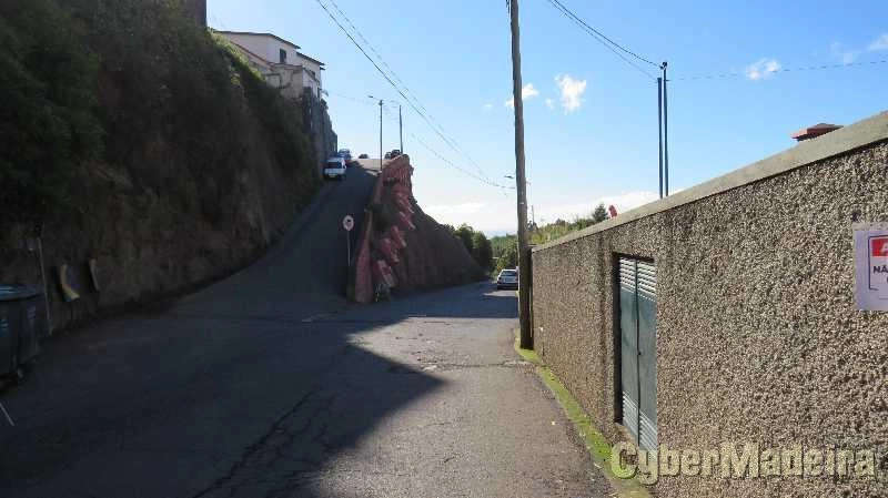 Terreno T0 para Venda Santo António, Laranjal