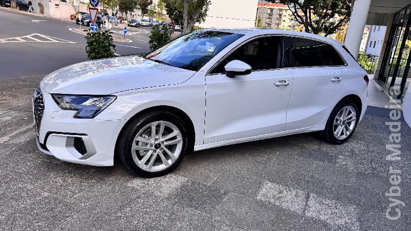AUDI A4 A3 SPORTBACK 1.0 T 30 TFSI Gasolina 