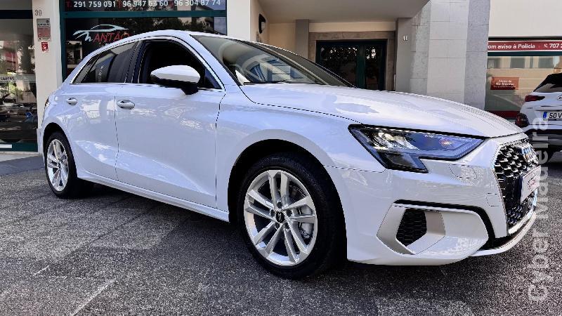 AUDI A4 A3 SPORTBACK 1.0 T 30 TFSI Gasolina 