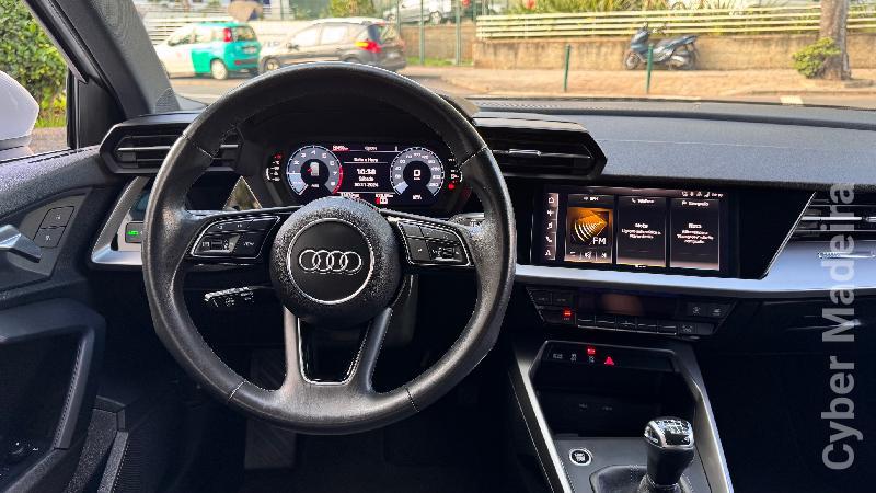 AUDI A4 A3 SPORTBACK 1.0 T 30 TFSI Gasolina 
