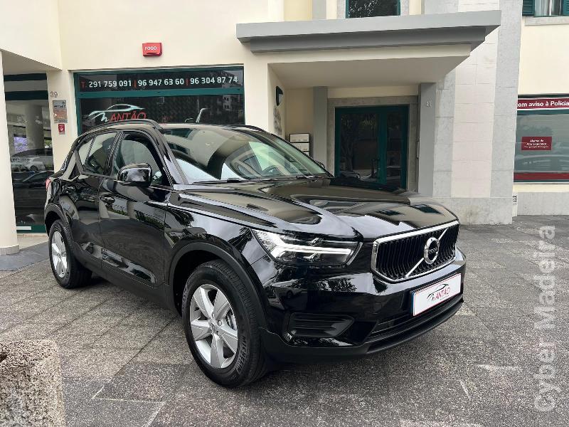 VOLVO XC 40 1.5 T3 TECH EDITION 156 CV Gasolina 