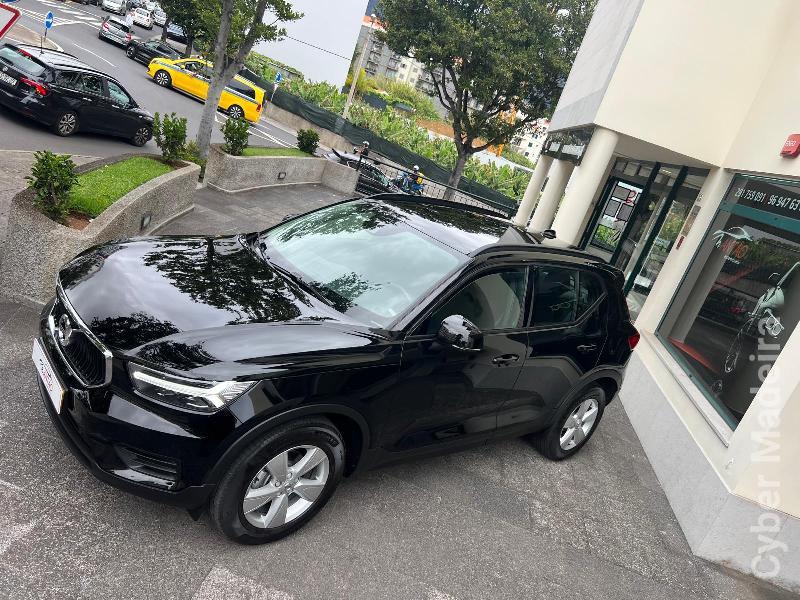VOLVO XC 40 1.5 T3 TECH EDITION 156 CV Gasolina 