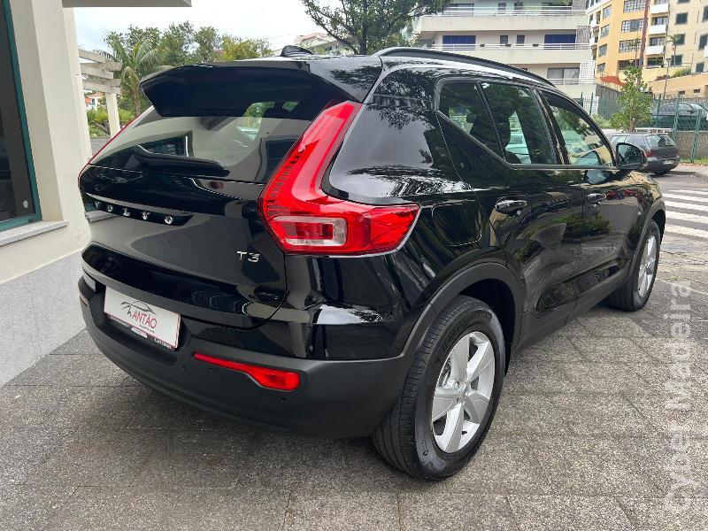 VOLVO XC 40 1.5 T3 TECH EDITION 156 CV Gasolina 