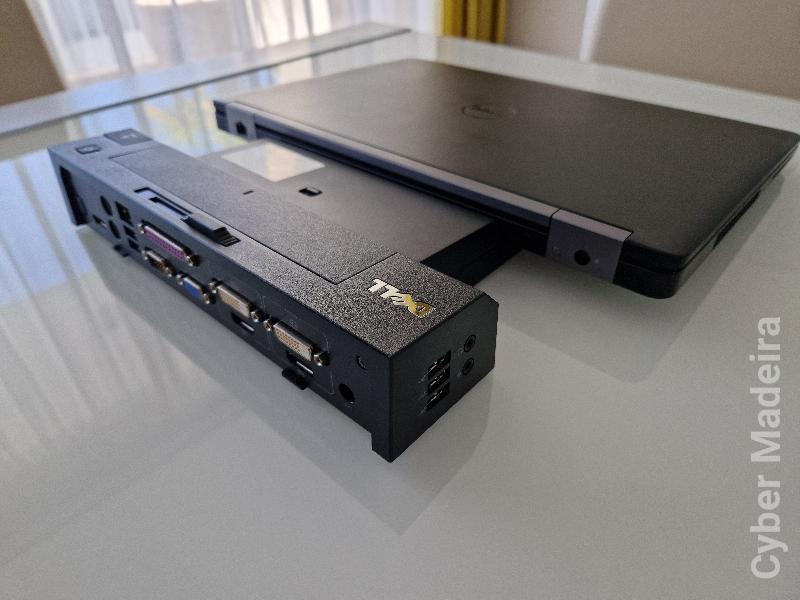 Portatil Dell E5570 e dock station Dell