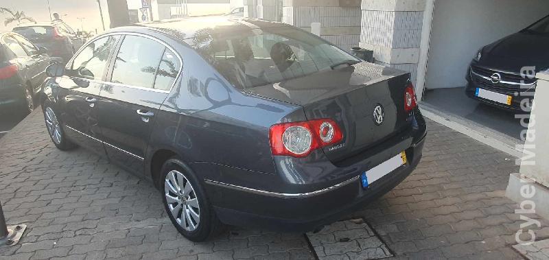 VOLKSWAGEN PASSAT 1-6 TDI HIGHTLINE Gasóleo