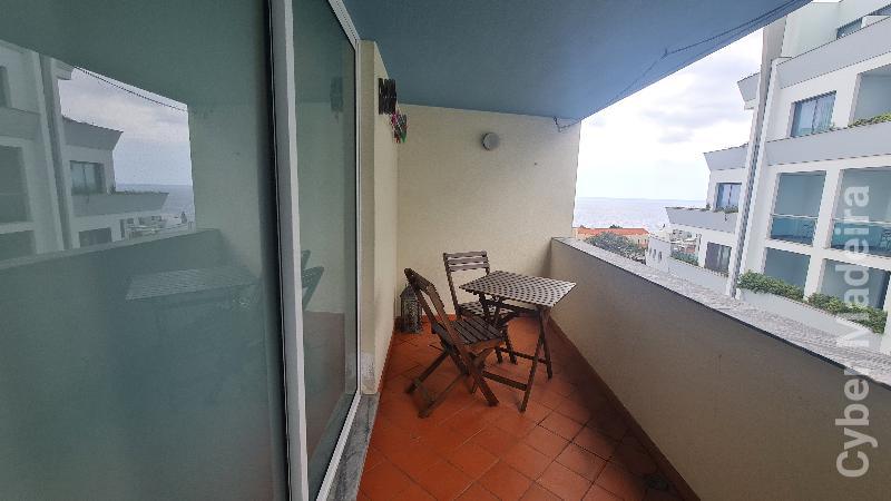 Apartamento T1 para Arrendamento São Martinho, Lido