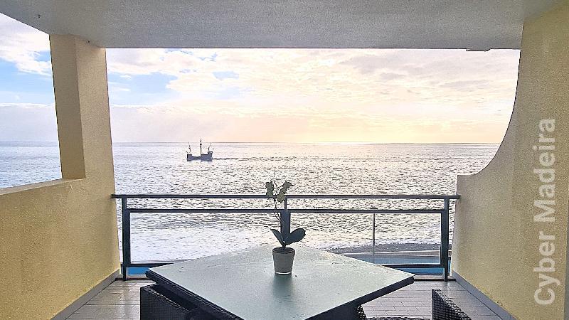 Apartamento T2 para Arrendamento São Martinho, Praia Formosa
