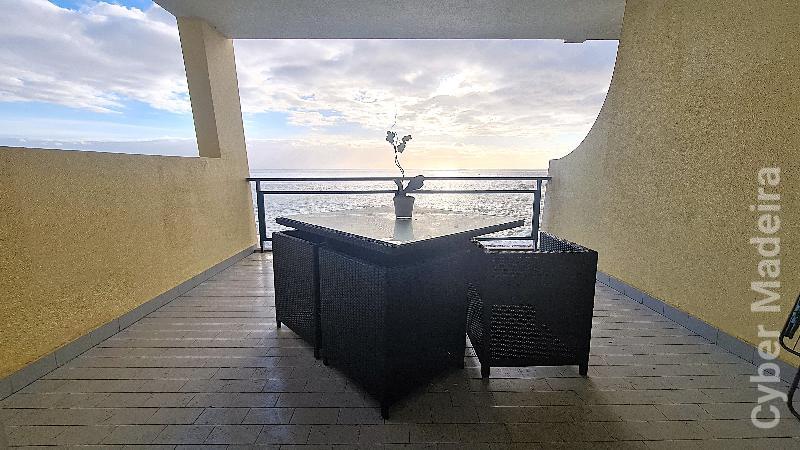 Apartamento T2 para Arrendamento São Martinho, Praia Formosa