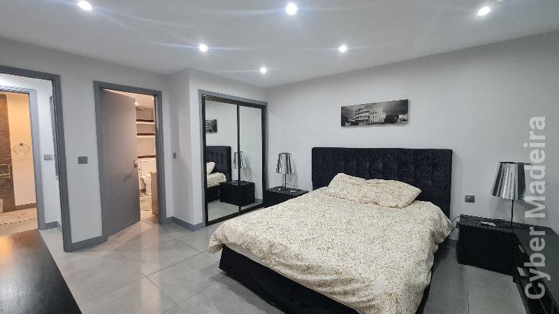 Apartamento T2 para Arrendamento São Martinho, Praia Formosa