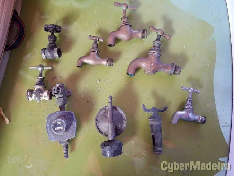 Torneiras antigas