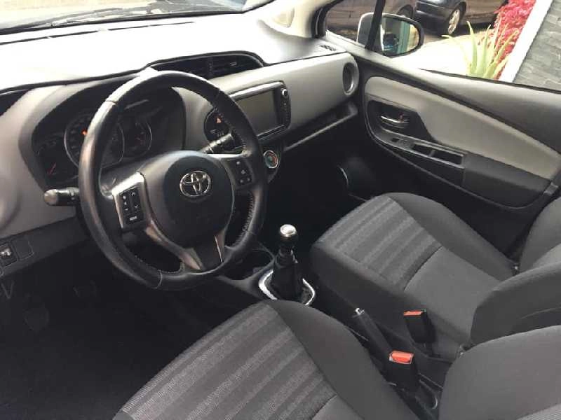 TOYOTA YARIS 1.4 D-4D Comfort 90 CV Gasóleo
