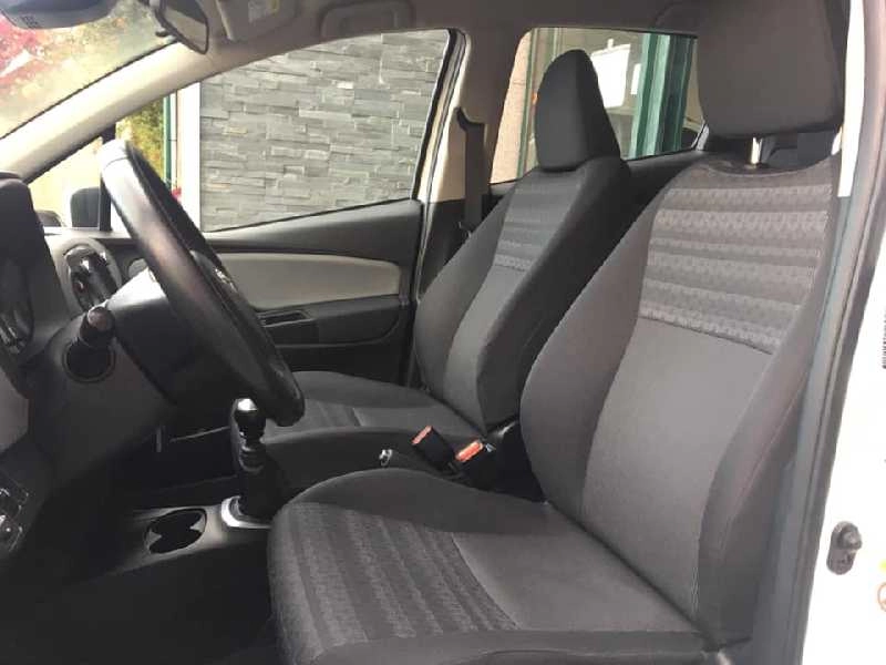 TOYOTA YARIS 1.4 D-4D Comfort 90 CV Gasóleo