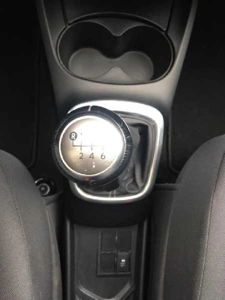 TOYOTA YARIS 1.4 D-4D Comfort 90 CV Gasóleo