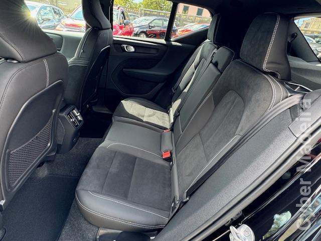 VOLVO XC 40 RECHARGE PLUS Eléctrico