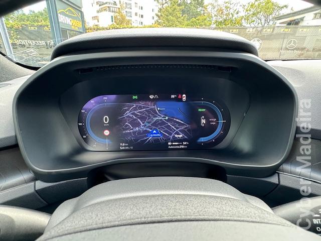 VOLVO XC 40 RECHARGE PLUS Eléctrico