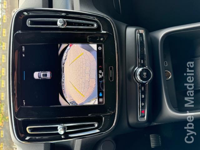 VOLVO XC 40 RECHARGE PLUS Eléctrico