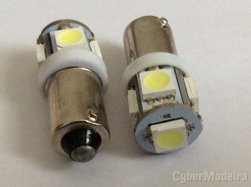 Lâmpadas 12V 5 led branca casquilho 9mm