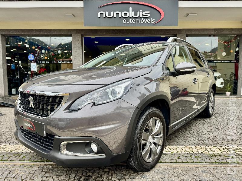 PEUGEOT 2008 1.5 BlueHDi Signature Gasóleo