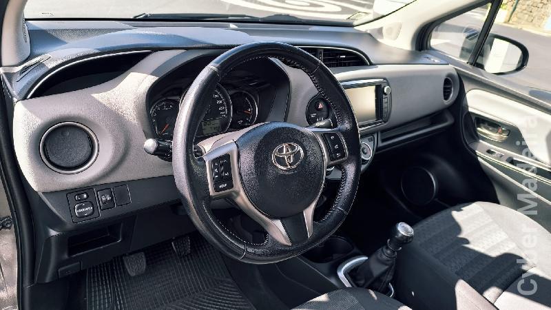 TOYOTA YARIS D-4D comfort P. Style Gasóleo