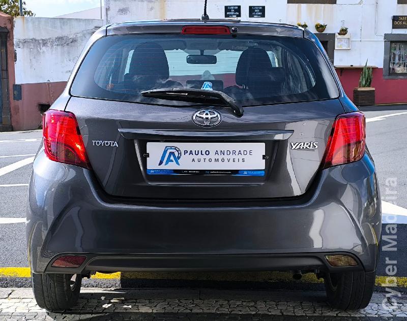 TOYOTA YARIS D-4D comfort P. Style Gasóleo