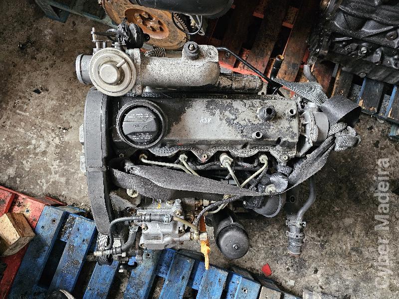 Motor Audi A3 1900 TDI Motor Audi A3 1900 TDI Gasóleo 110