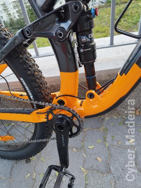 Bicicleta Cross Country TREK Fuel Ex 5 Gen 5 Tamanho M BTT Homem Bicicleta Cross Country TREK Fuel Ex 5 Gen 5 Tamanho M
