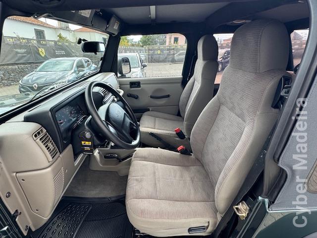 JEEP WRANGLER  2.5 SOFT TOP -  4 LUGARES Gasolina