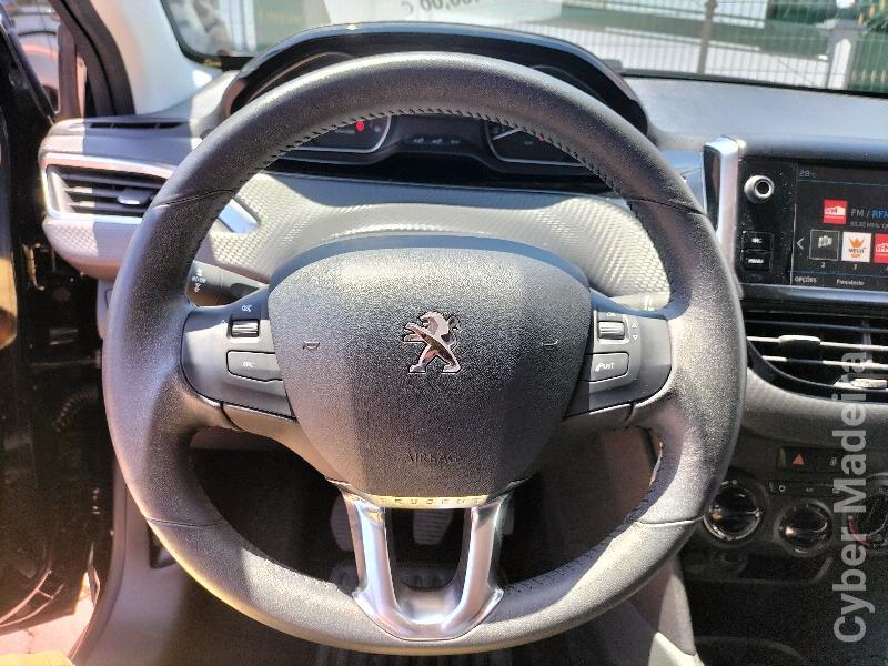 PEUGEOT 208 1.5 BLUEHDI SIGNATURE  Gasóleo 