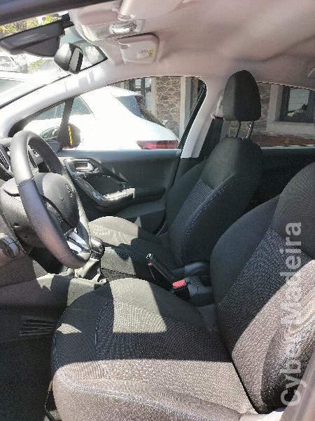 PEUGEOT 208 1.5 BLUEHDI SIGNATURE  Gasóleo 