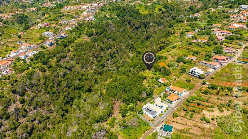 Terreno T3 para Venda Santa Cruz, Eira Nova