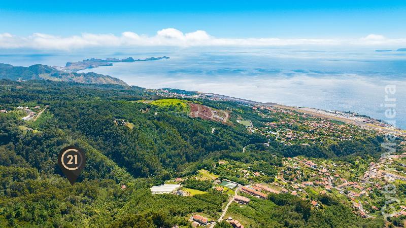 Terreno T3 para Venda Santa Cruz, Morena