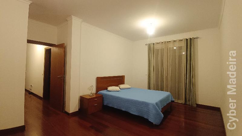 Moradia T3 para Venda Santa Cruz, Santa Cruz