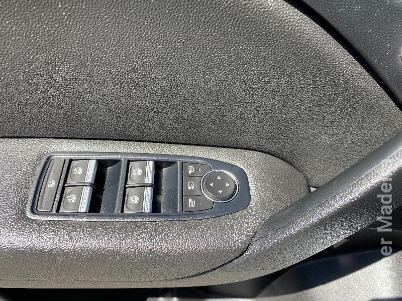 RENAULT CAPTUR 1.5 DCI Exclusive 115cv Gasóleo