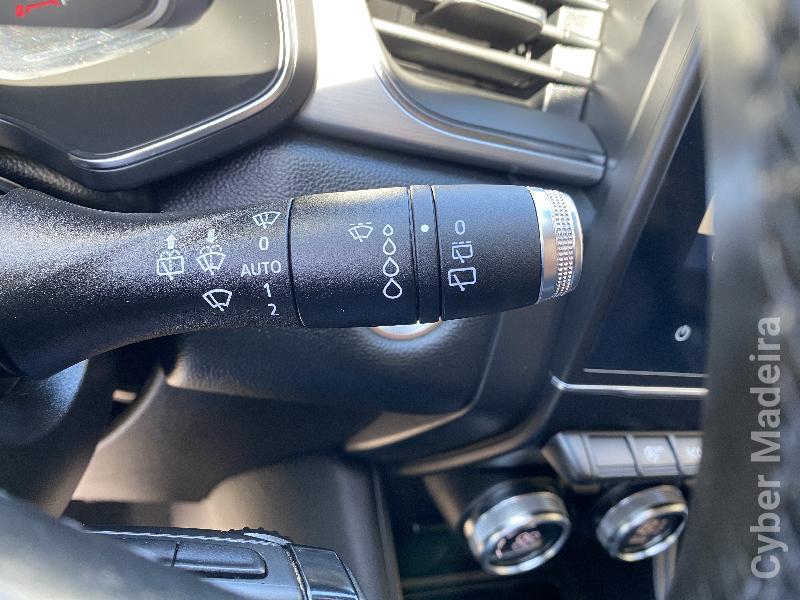RENAULT CAPTUR 1.5 DCI Exclusive 115cv Gasóleo