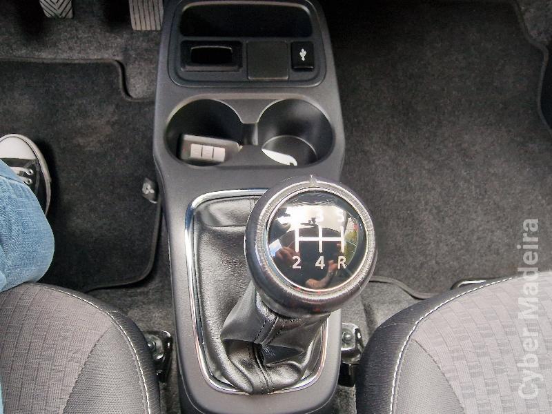 MITSUBISHI SPACE STAR 1.2 ACTIVE+ 80cv Gasolina