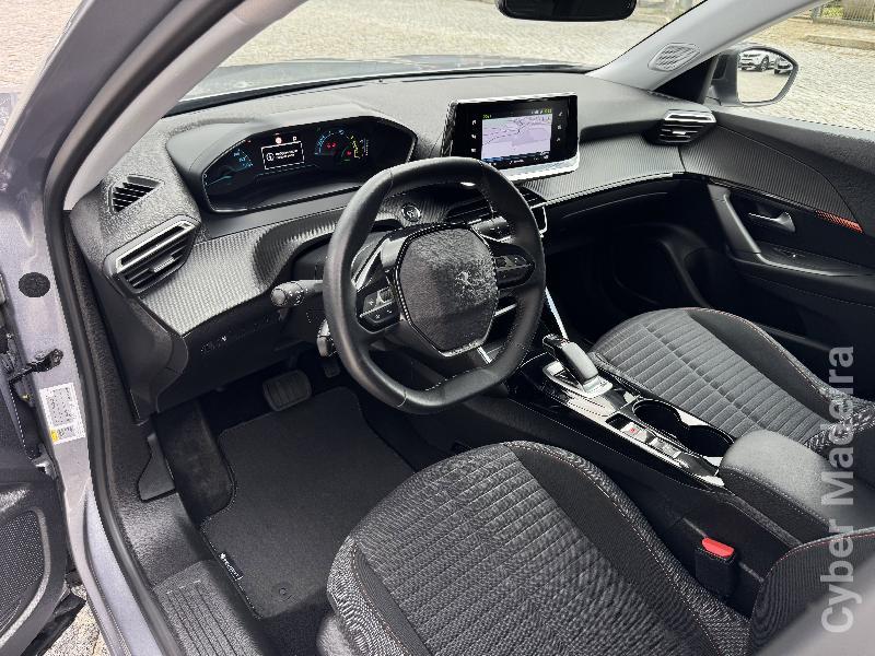 PEUGEOT 2008 e-2008 50kWh Active Gasóleo