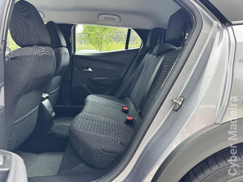 PEUGEOT 2008 e-2008 50kWh Active Gasóleo