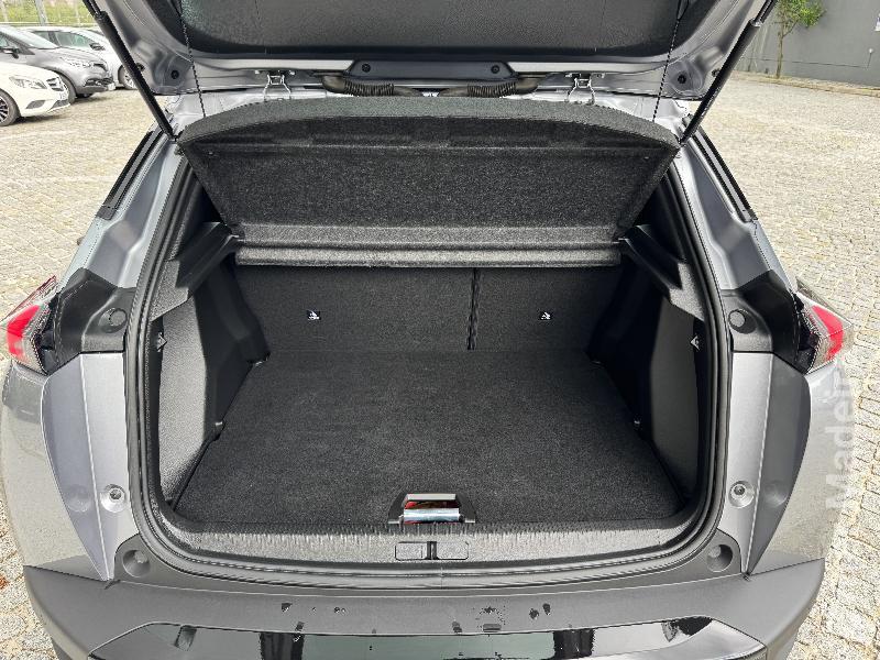 PEUGEOT 2008 e-2008 50kWh Active Gasóleo