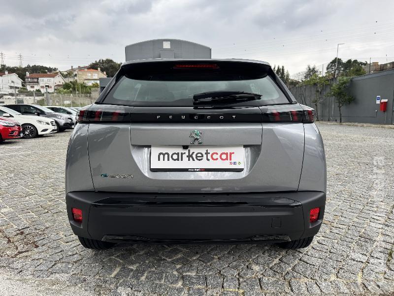 PEUGEOT 2008 e-2008 50kWh Active Gasóleo