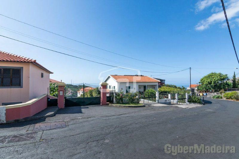 Apartamento T2 para Venda Câmara de Lobos, Lagar