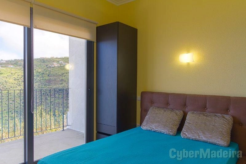 Prédio T4 para Venda Fajã da Ovelha, Massapez