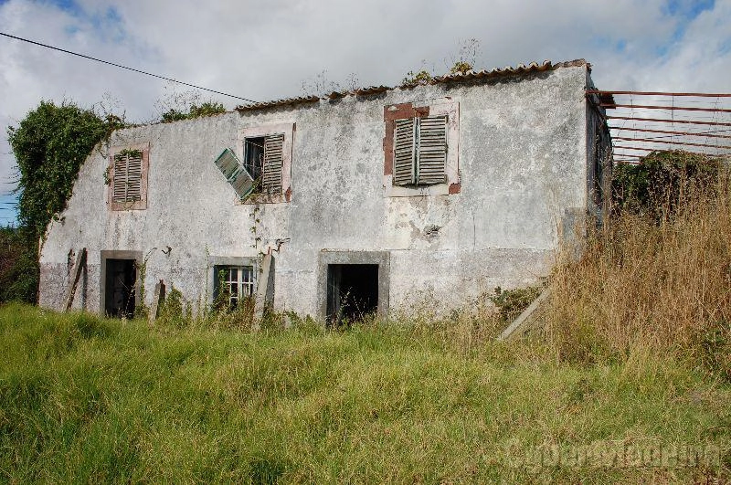 Moradia T2 para Venda Portugal, Ilha da Madeira, Calheta, Ponta do Pargo, Salão de Cima,  