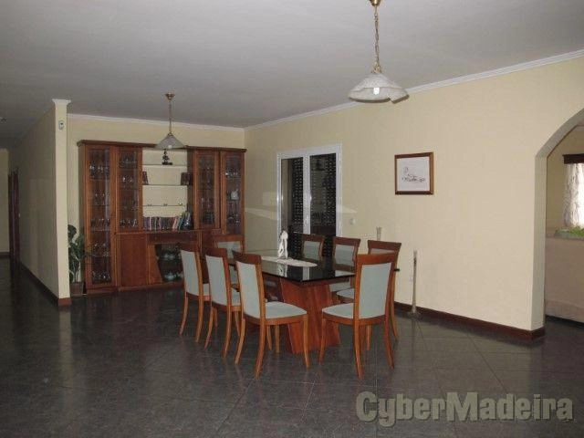 Moradia T3 para Venda Prazeres, Igreja