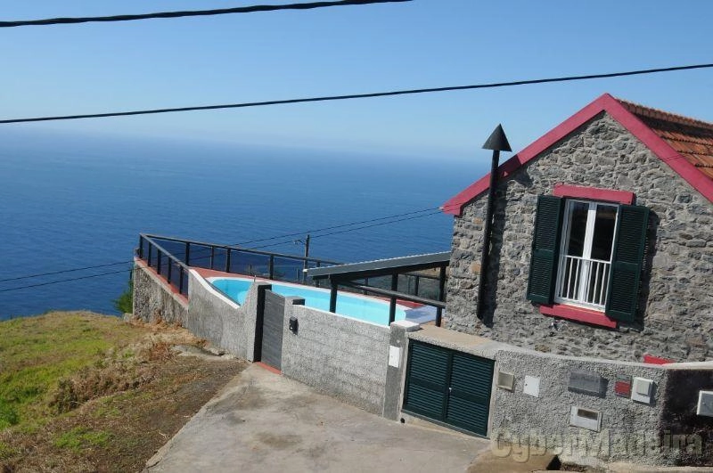 Prédio T4 para Venda Fajã da Ovelha, Massapez