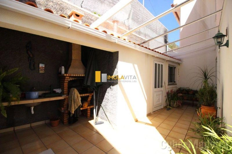 Moradia T4 para Venda Caniço, Centro