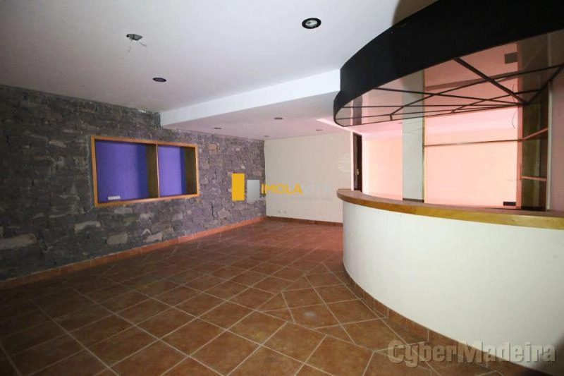 Moradia T4 para Venda Santa Maria Maior, Boavista