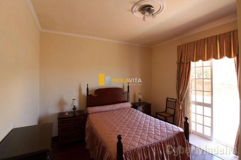 Moradia T4 para Venda Santo António, Álamos