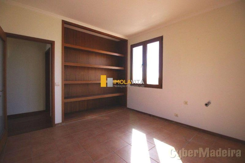 Moradia T4 para Venda Santa Maria Maior, Boavista