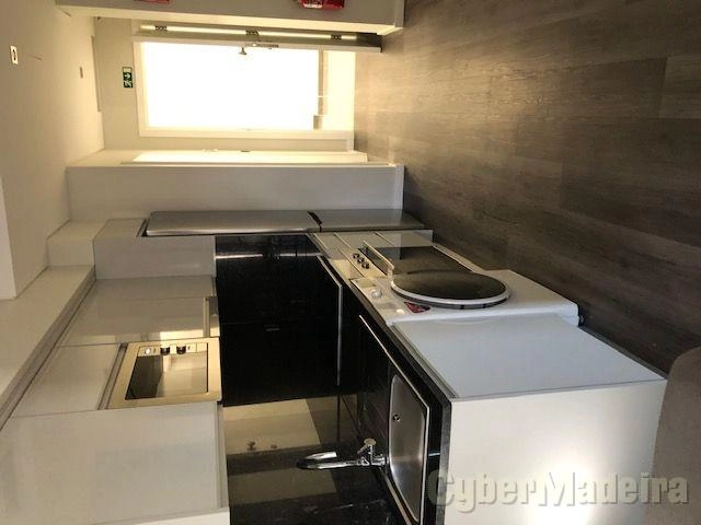 Apartamento T1 para Arrendamento Santa Maria Maior, Centro