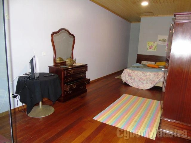 Prédio T3 para Venda São Roque do Faial, Chão do Cedro Gordo